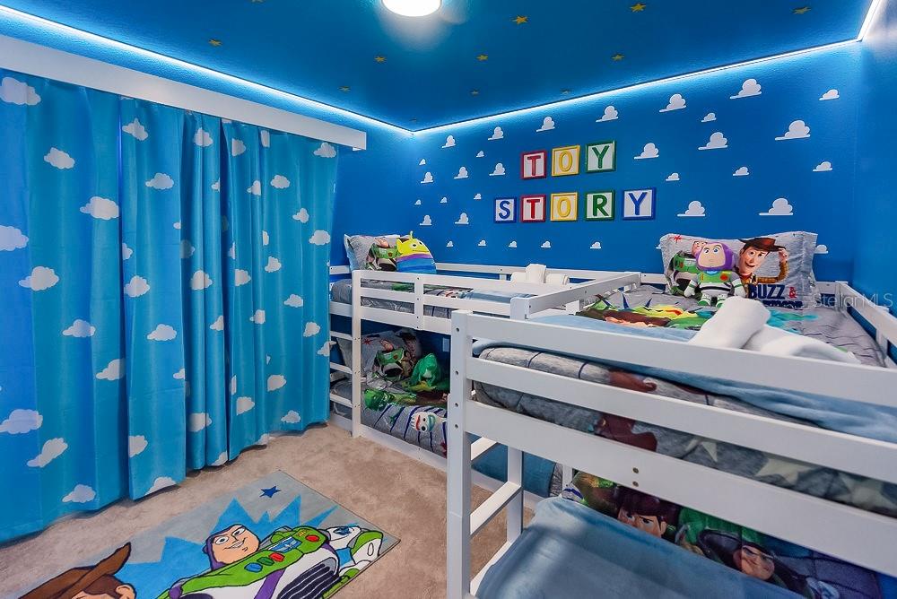 Image 38 of 48 For 1252 Blue Island Drive