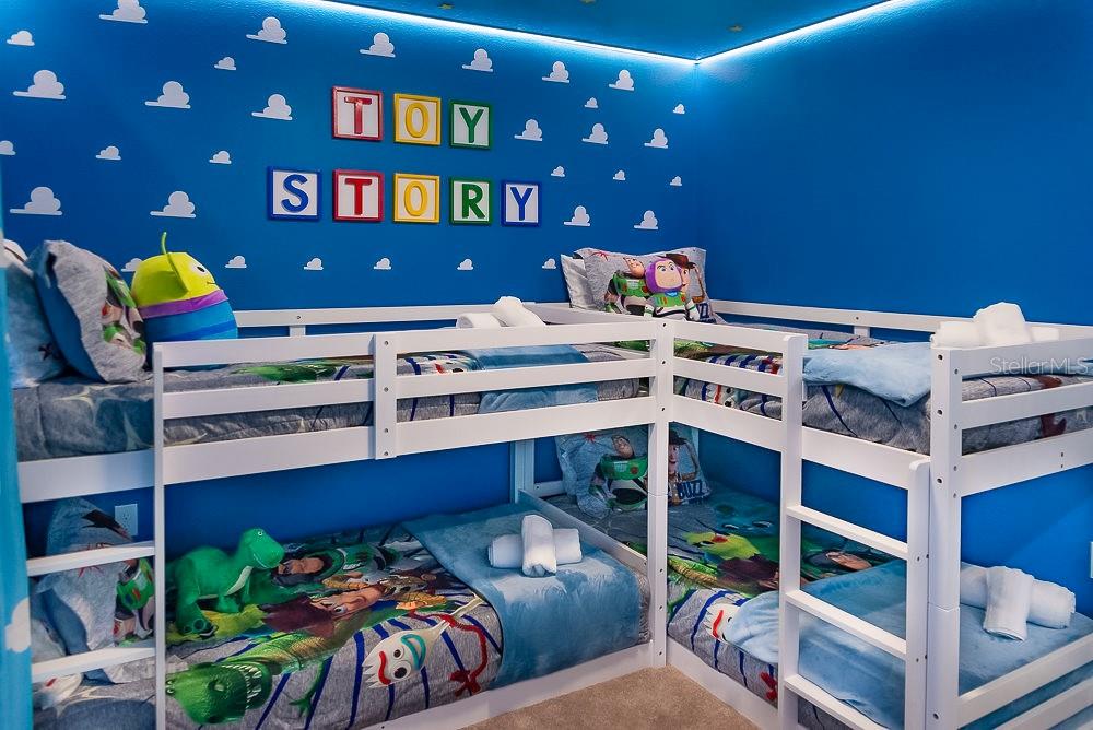 Image 39 of 48 For 1252 Blue Island Drive