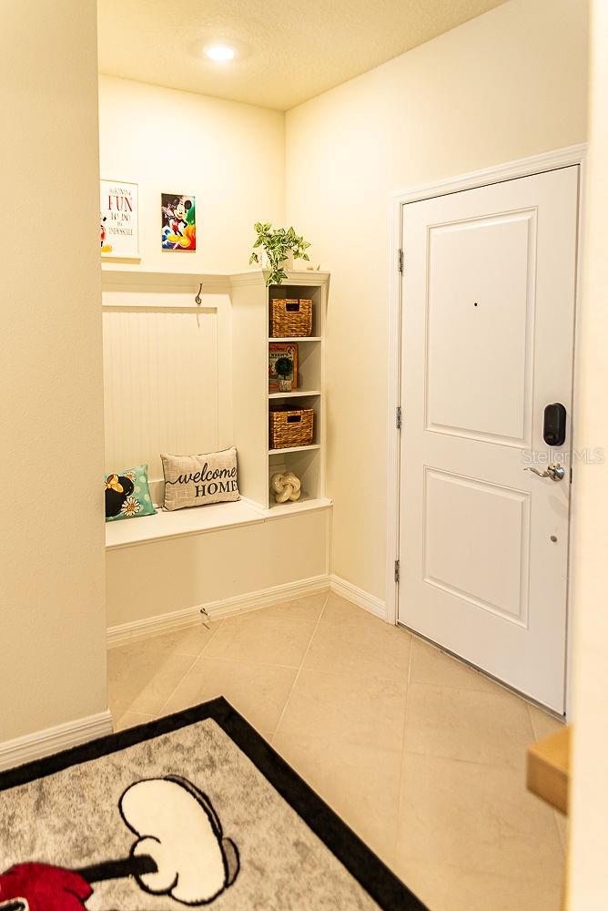 Image 5 of 48 For 1252 Blue Island Drive