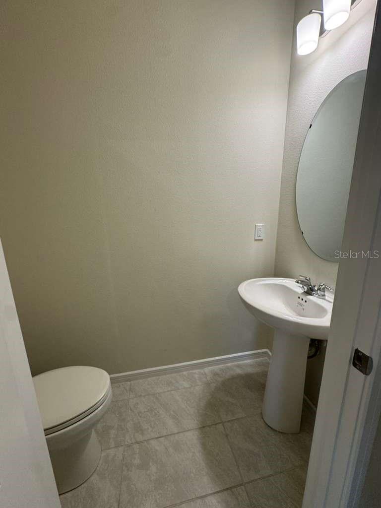 Image 15 of 26 For 2803 Stunning Avenue