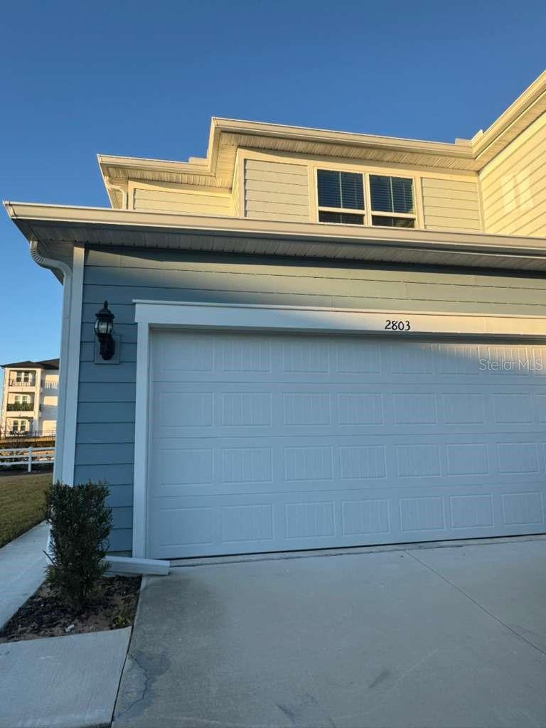 Image 4 of 26 For 2803 Stunning Avenue