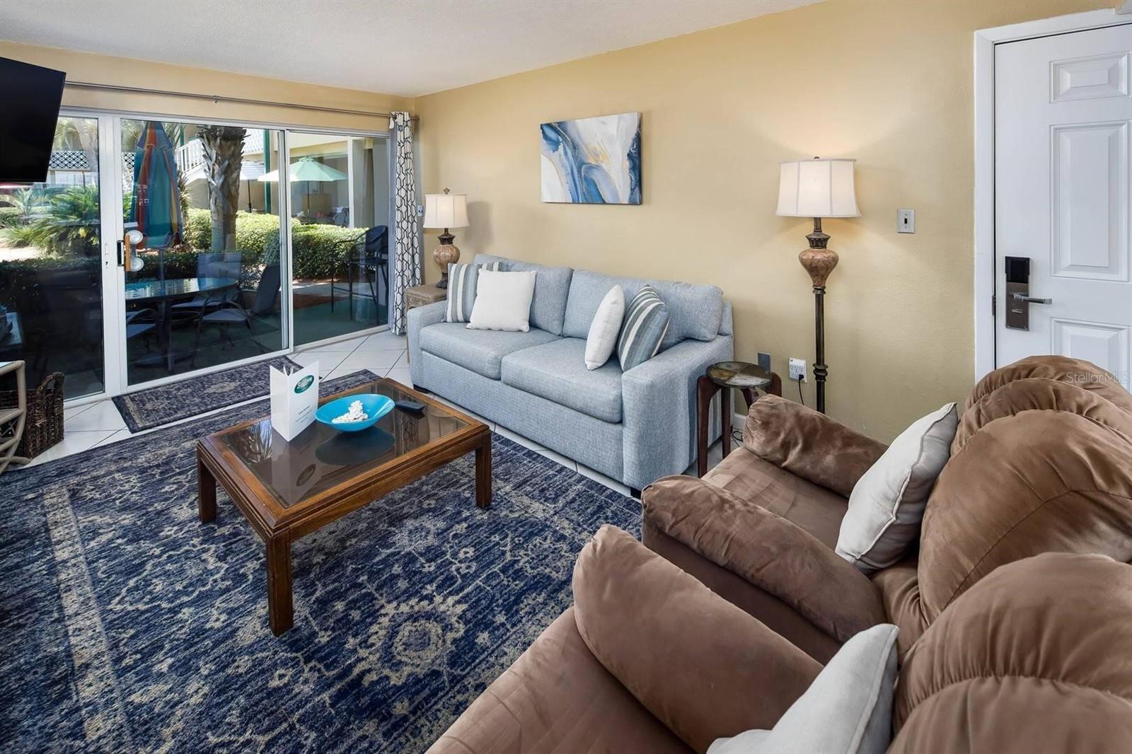 Image 4 of 17 For 1530 Miracle Strip Parkway Se 102a