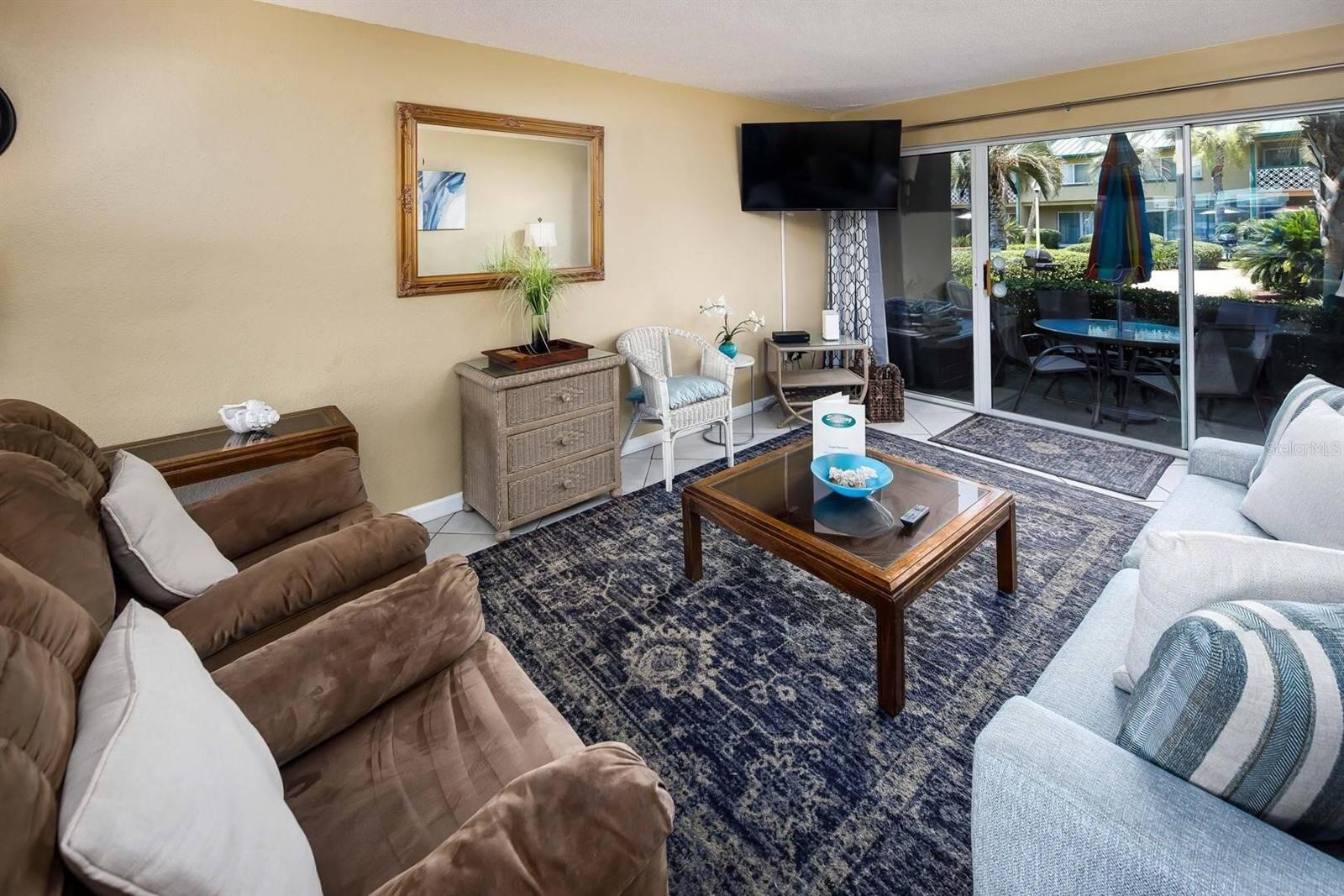 Image 5 of 17 For 1530 Miracle Strip Parkway Se 102a