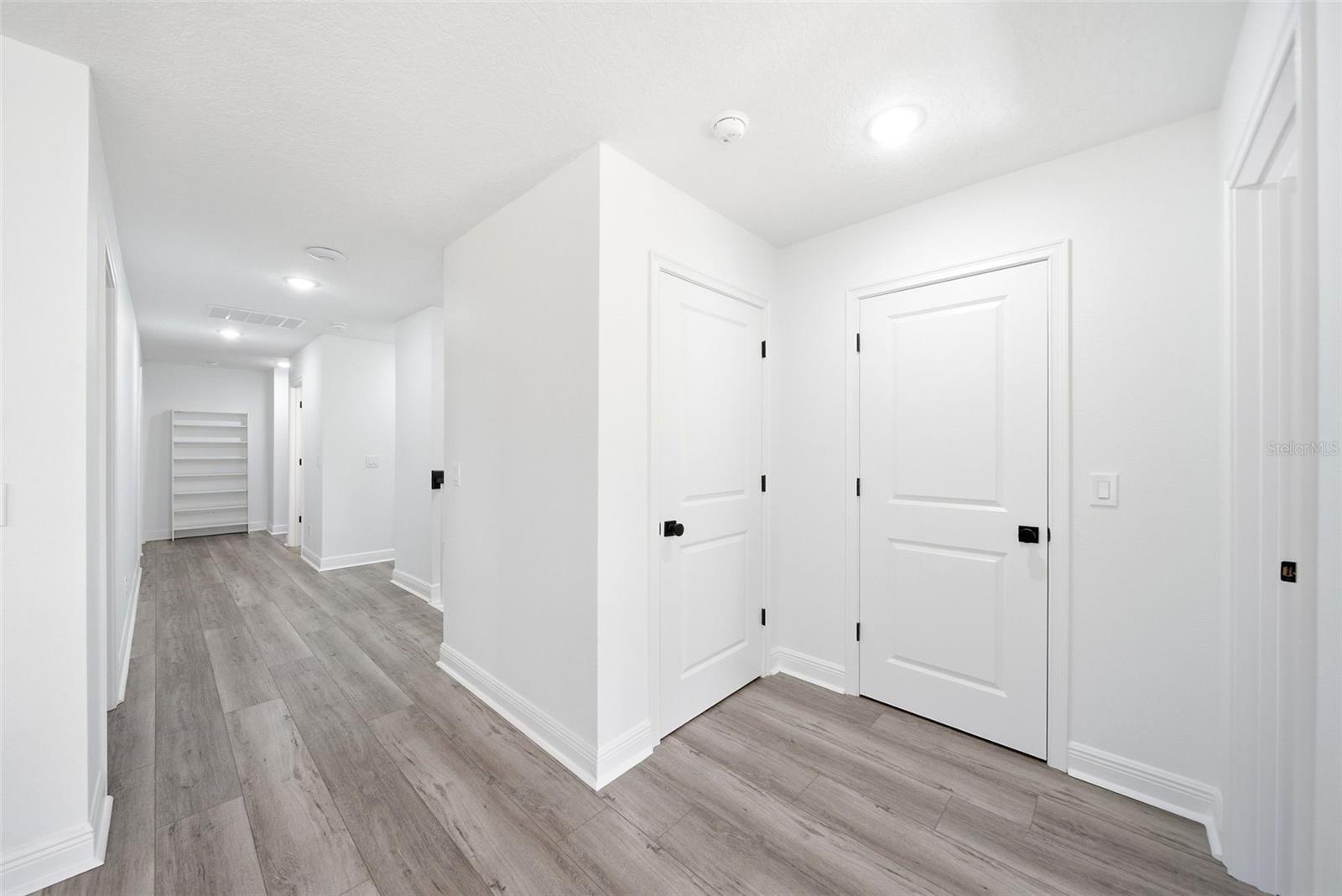 Image 20 of 42 For 9211 Waverly Walk Drive