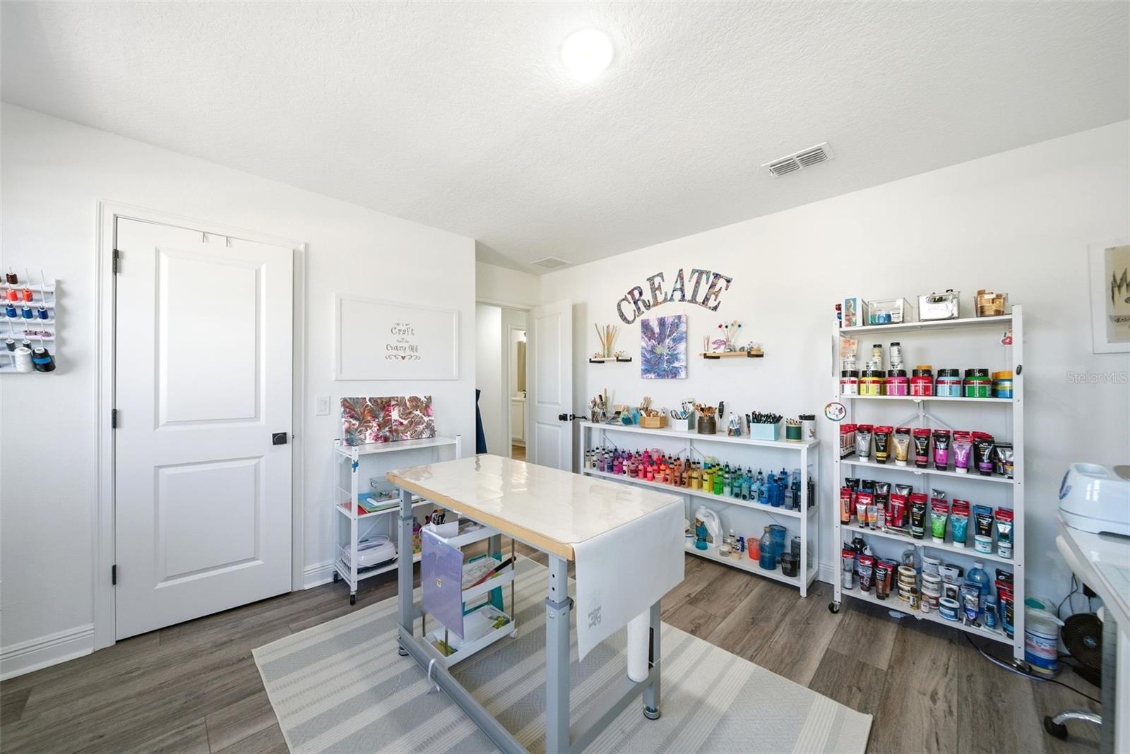 Image 26 of 42 For 9211 Waverly Walk Drive