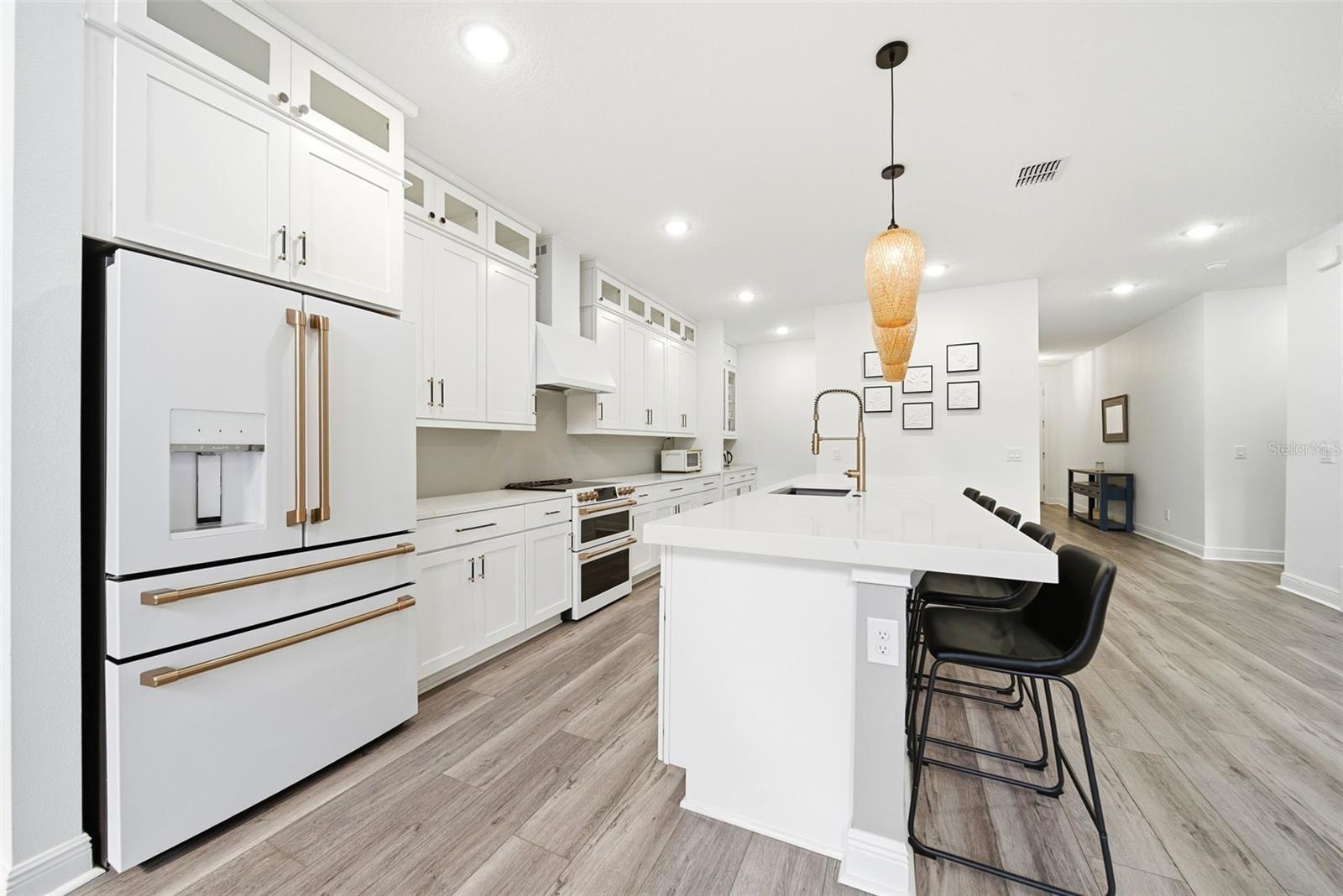 Image 9 of 42 For 9211 Waverly Walk Drive