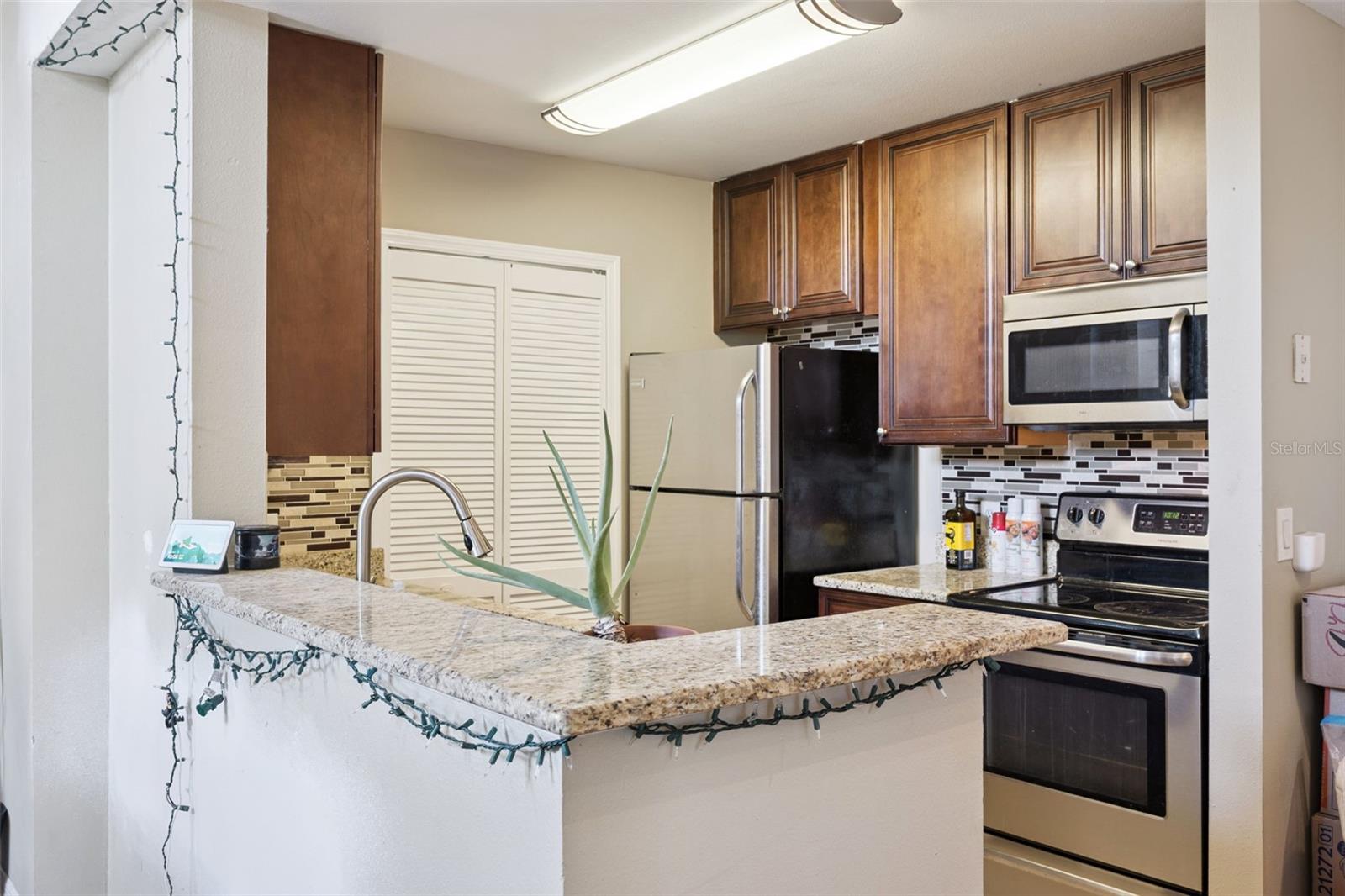 Image 10 of 20 For 6160 Westgate Drive 304