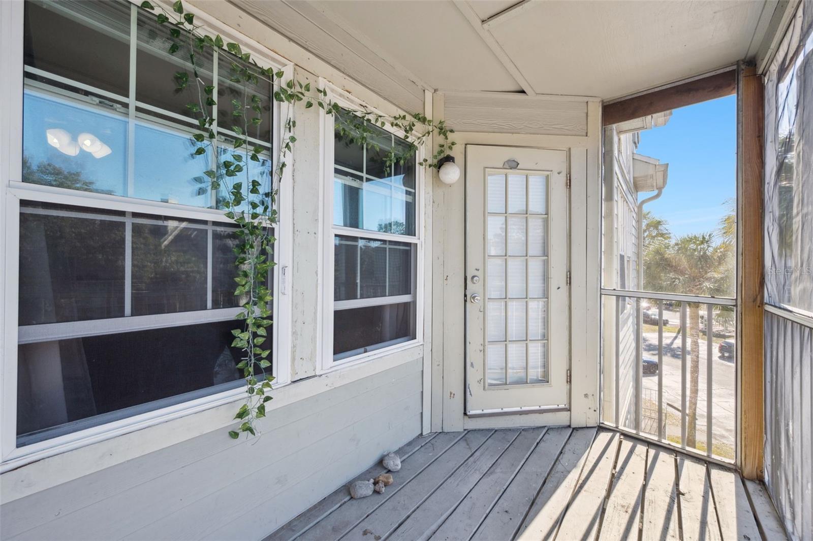 Image 18 of 20 For 6160 Westgate Drive 304