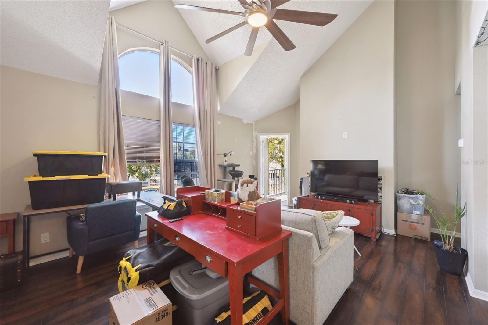 Image 5 of 20 For 6160 Westgate Drive 304