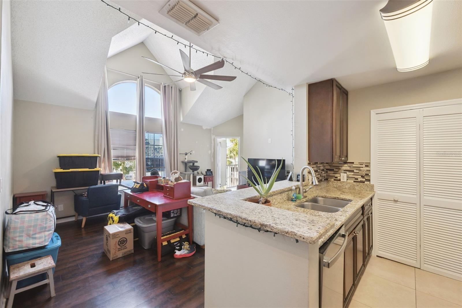 Image 8 of 20 For 6160 Westgate Drive 304