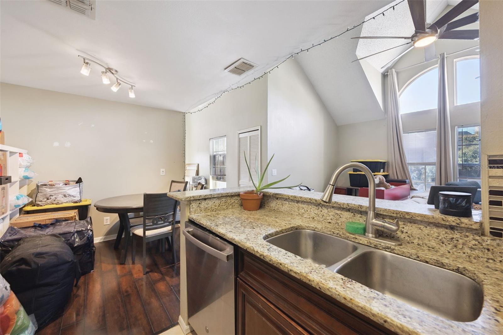 Image 9 of 20 For 6160 Westgate Drive 304