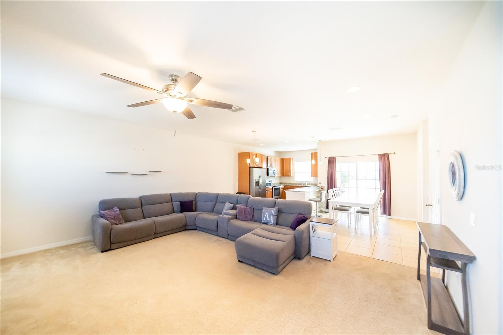 Image 16 of 40 For 980 Lakefront Village Drive