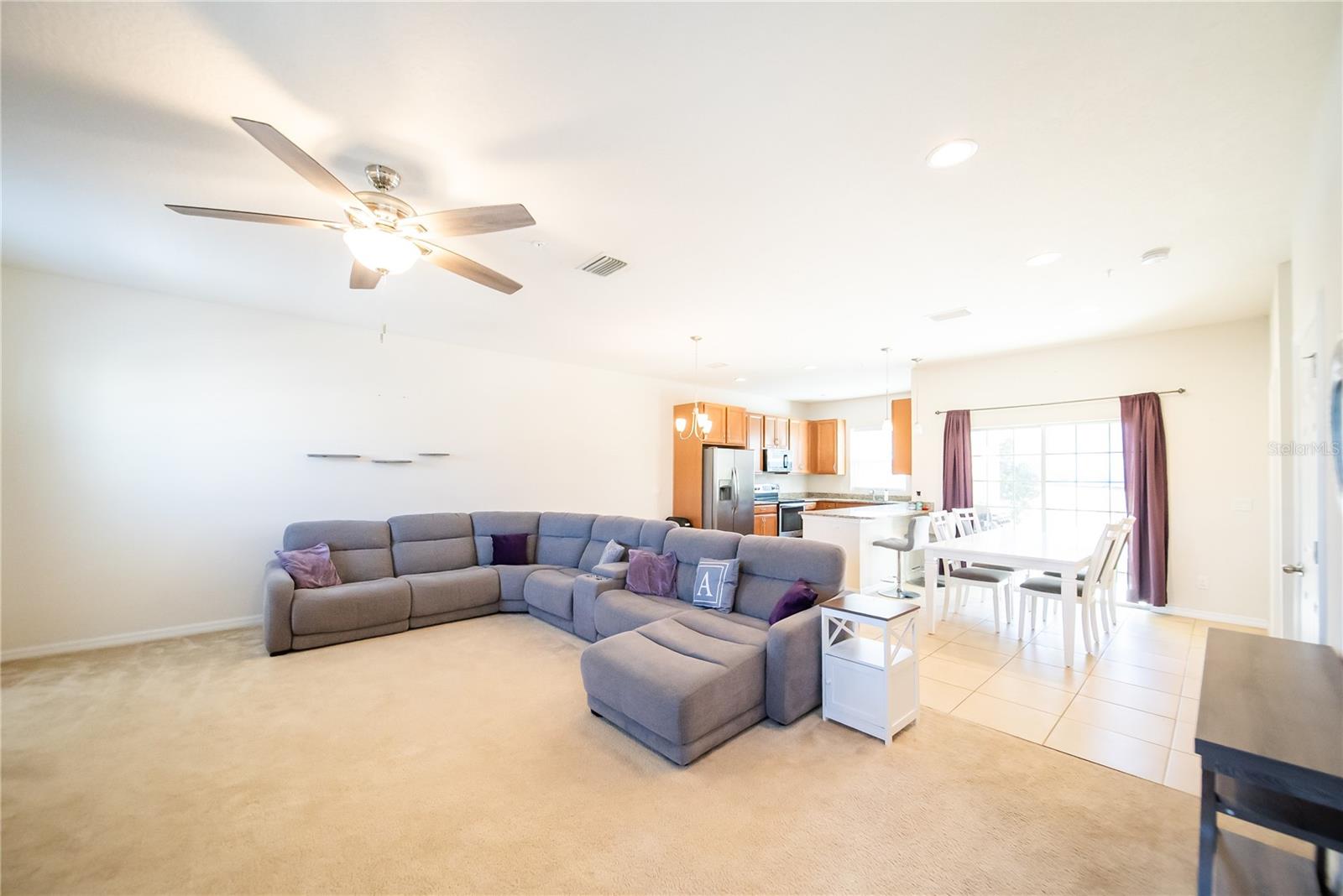 Image 18 of 40 For 980 Lakefront Village Drive