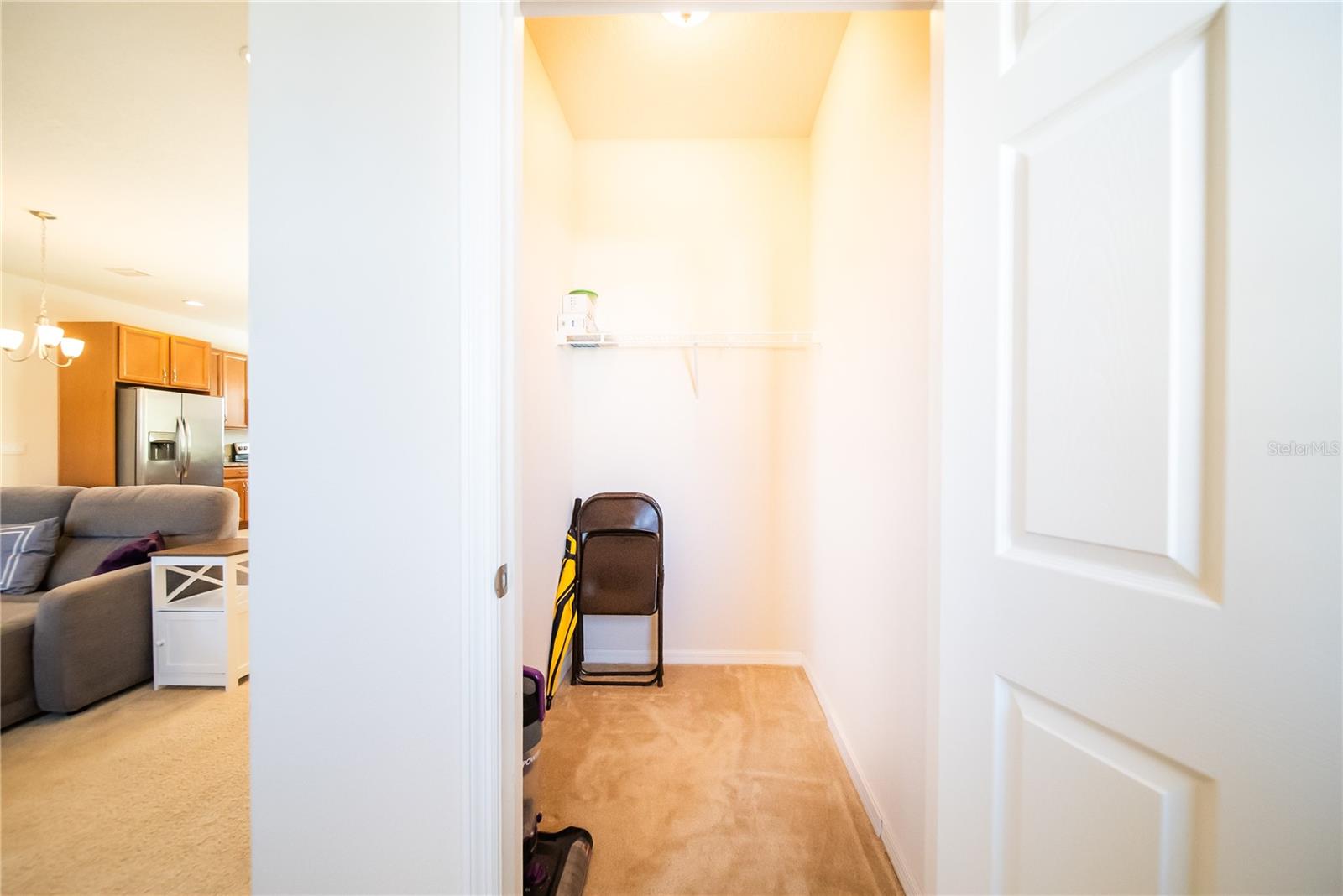 Image 19 of 40 For 980 Lakefront Village Drive