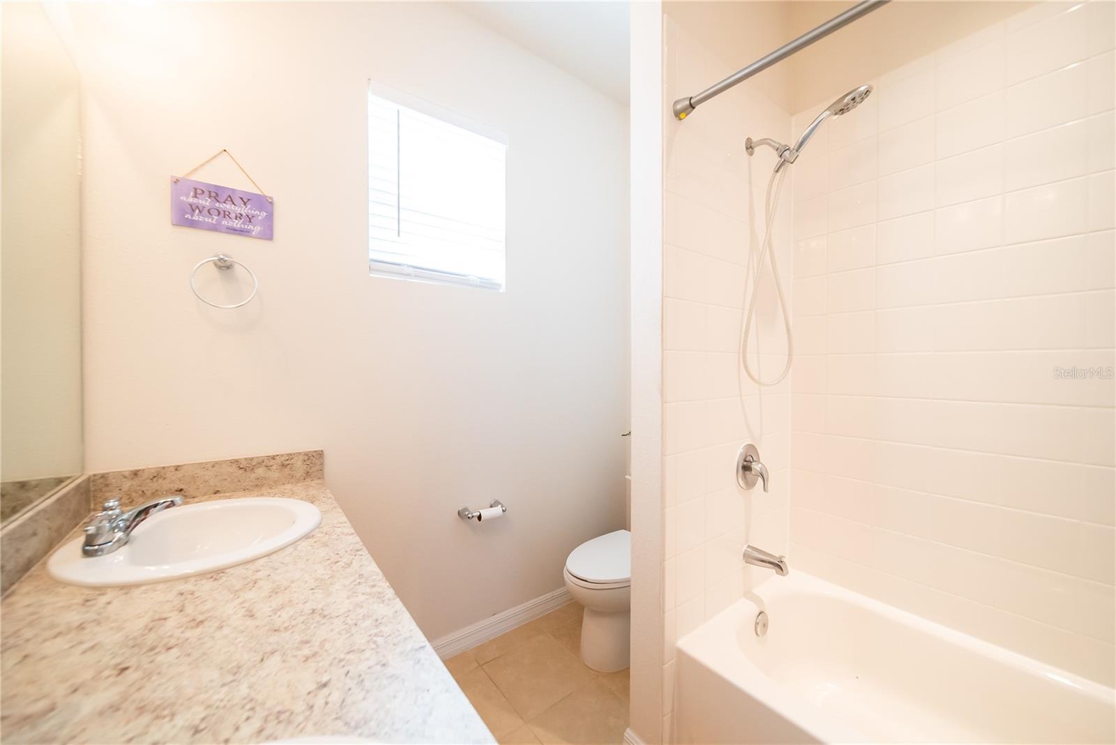 Image 34 of 40 For 980 Lakefront Village Drive