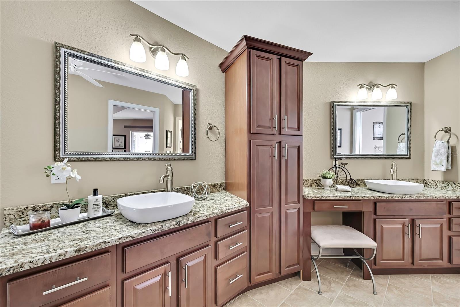 Image 25 of 60 For 11948 Blue Bayou Court 11948