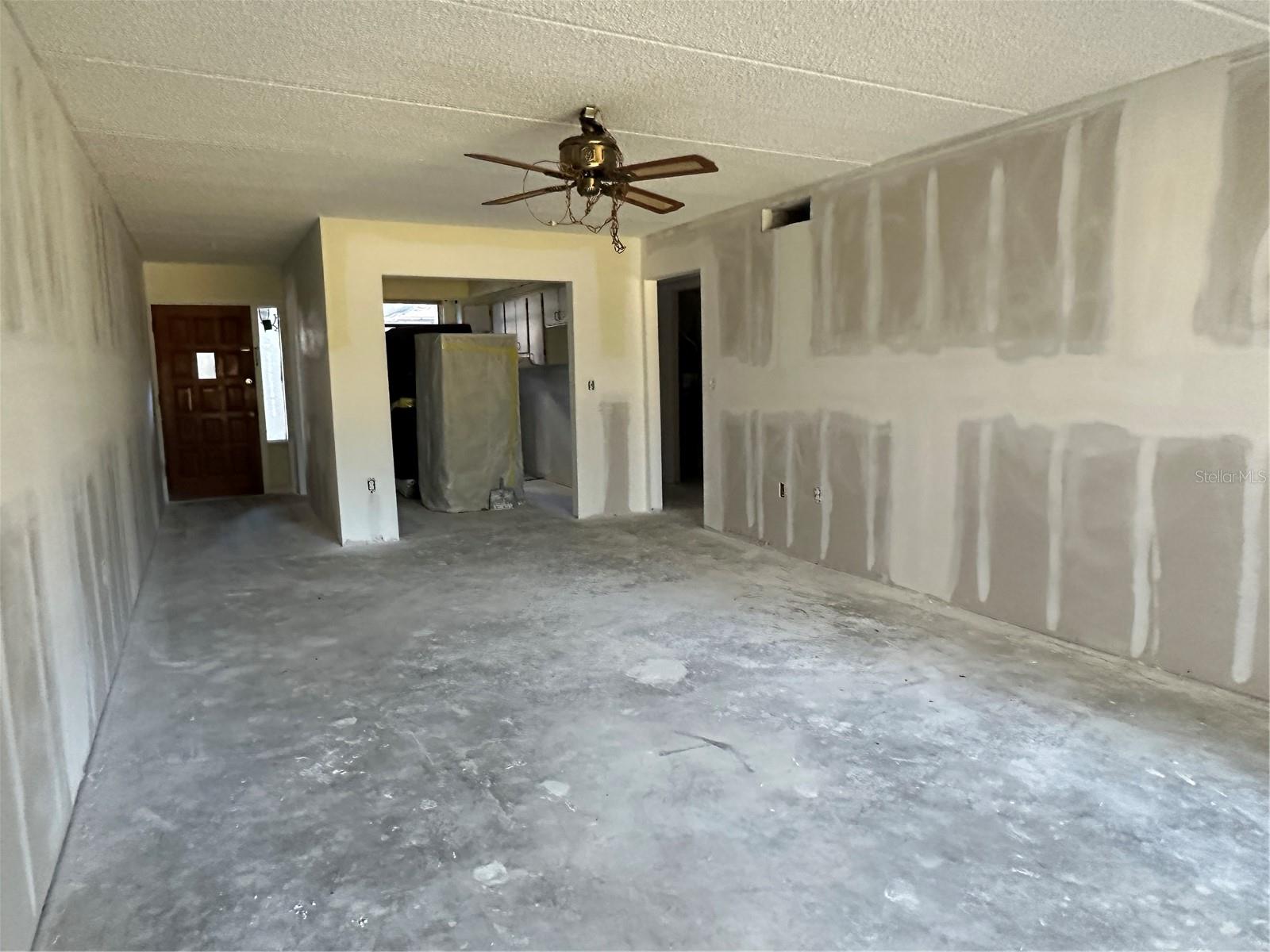 Image 13 of 38 For 5228 Cypress Creek Drive 105