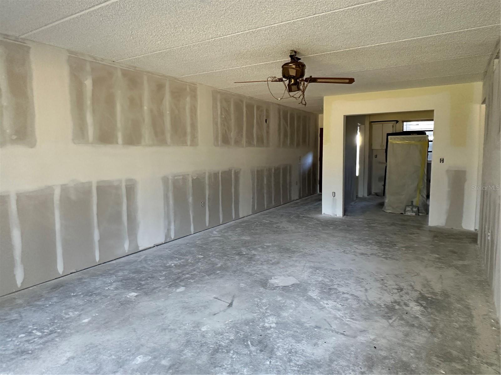 Image 14 of 38 For 5228 Cypress Creek Drive 105