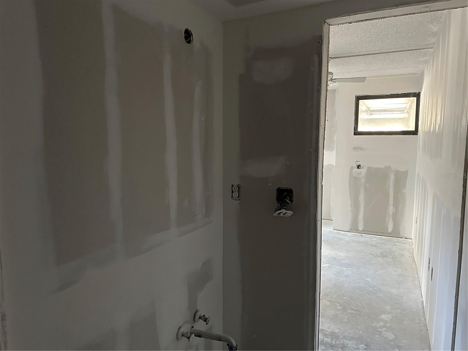 Image 29 of 38 For 5228 Cypress Creek Drive 105