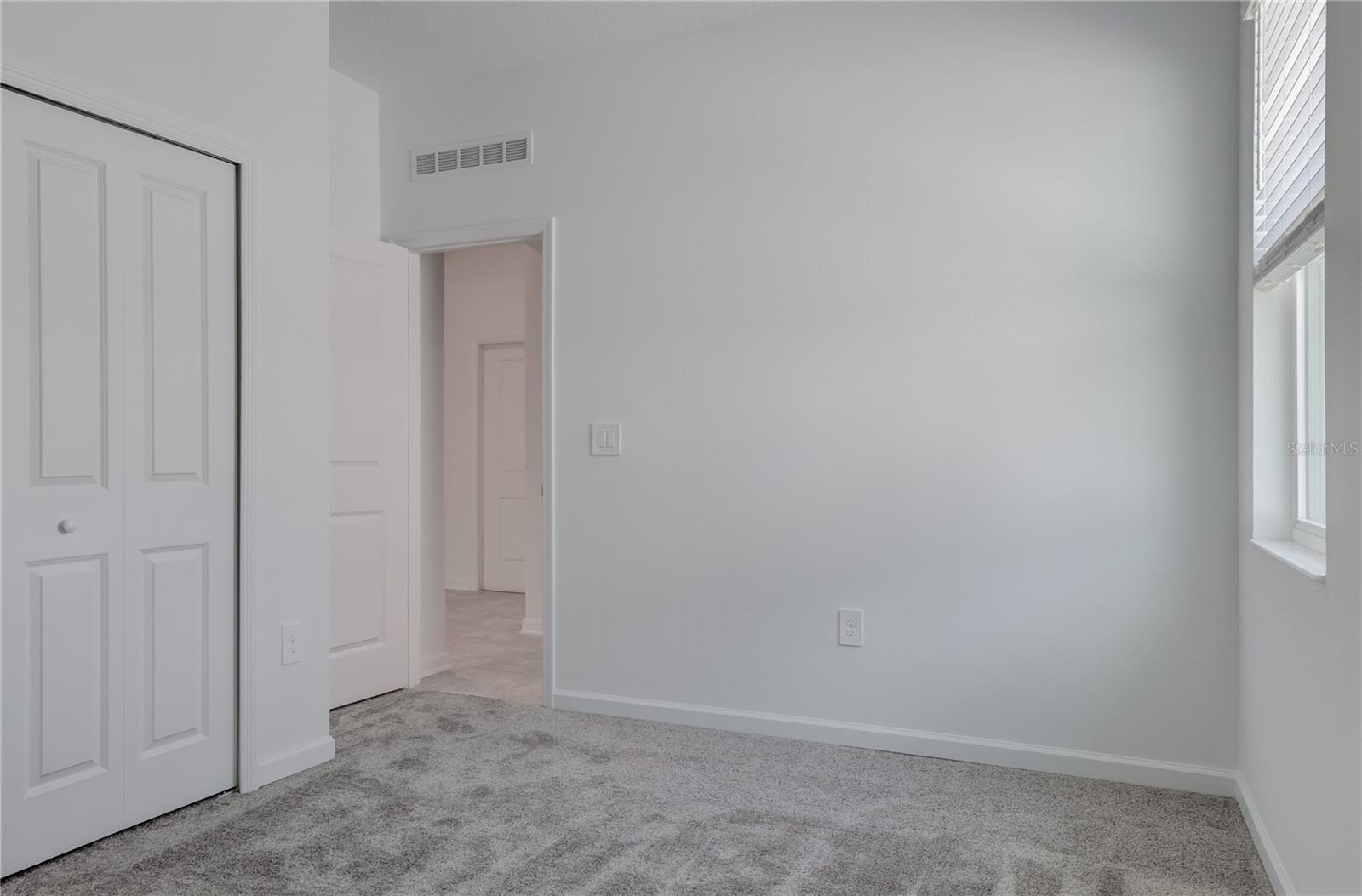 Image 12 of 38 For 1403 Brentwood Drive