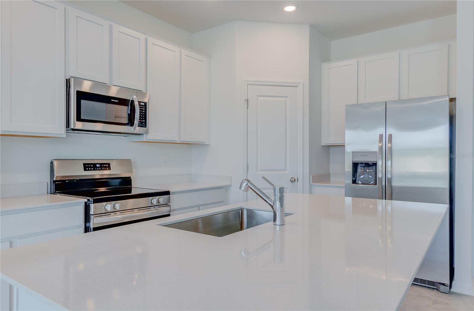 Image 27 of 38 For 1403 Brentwood Drive