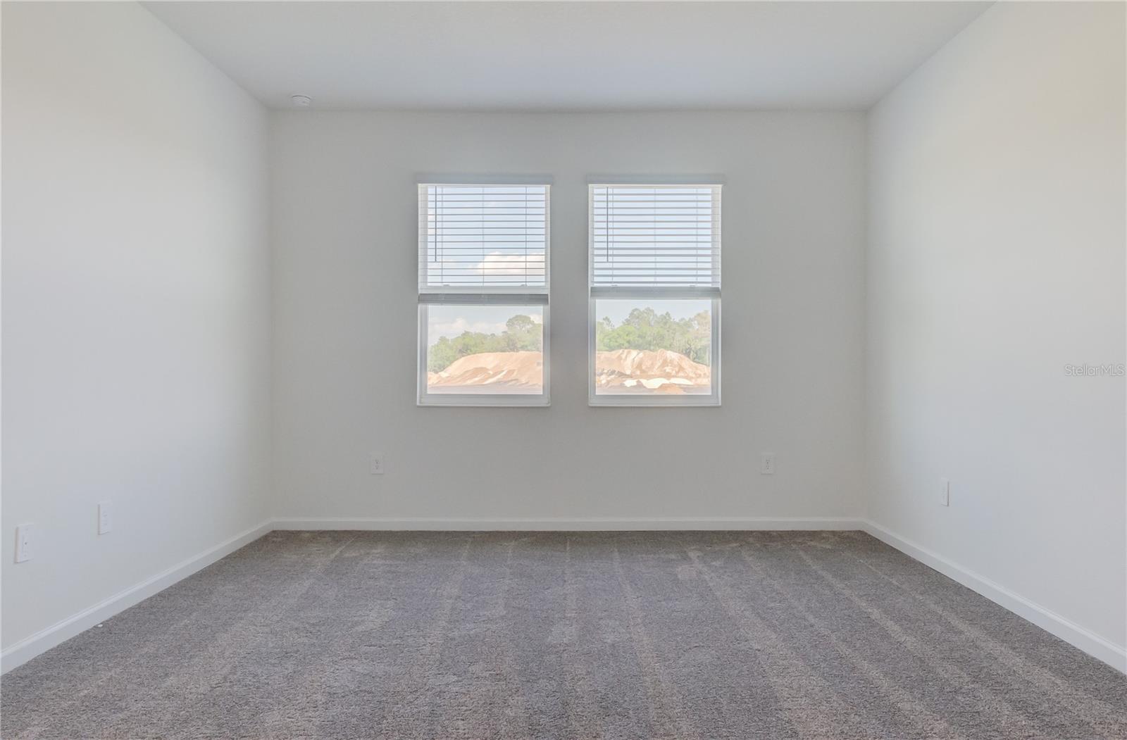 Image 32 of 38 For 1403 Brentwood Drive