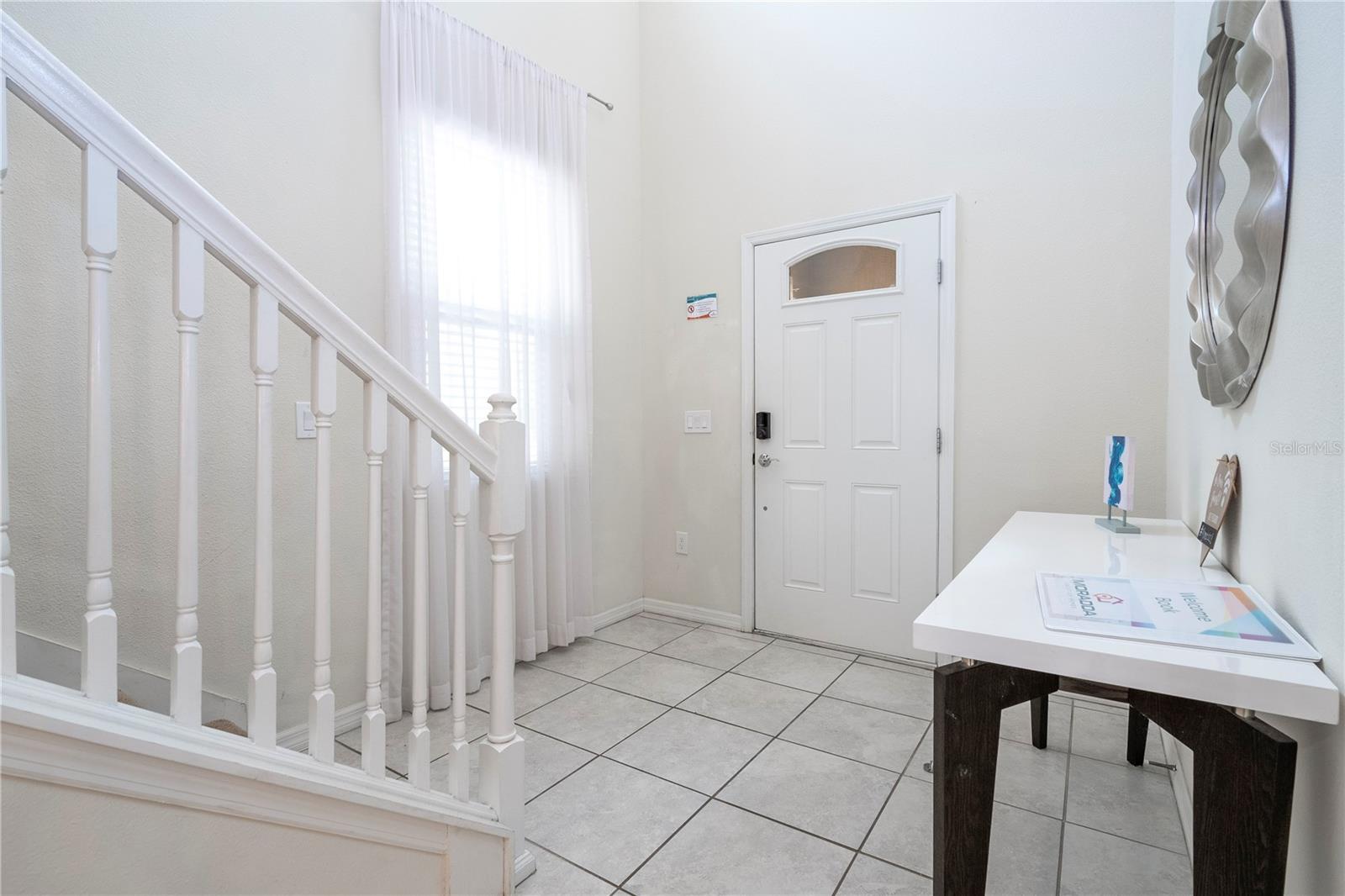 Image 10 of 70 For 9013 Rhodes Street