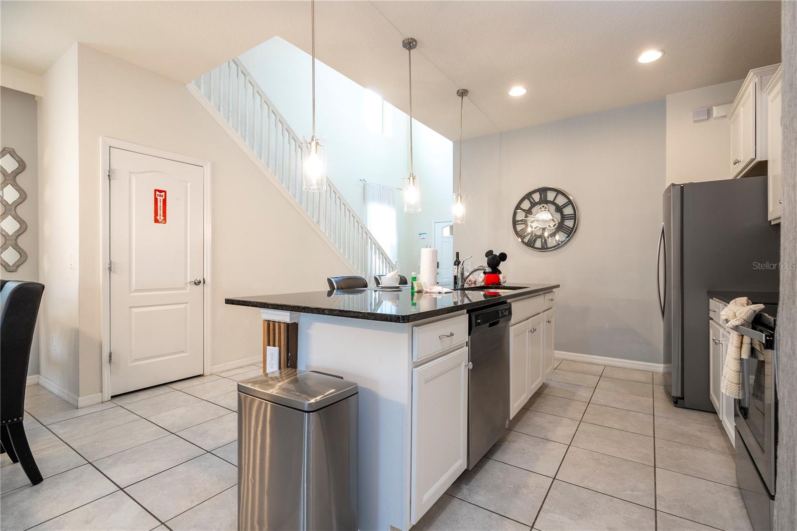 Image 17 of 70 For 9013 Rhodes Street