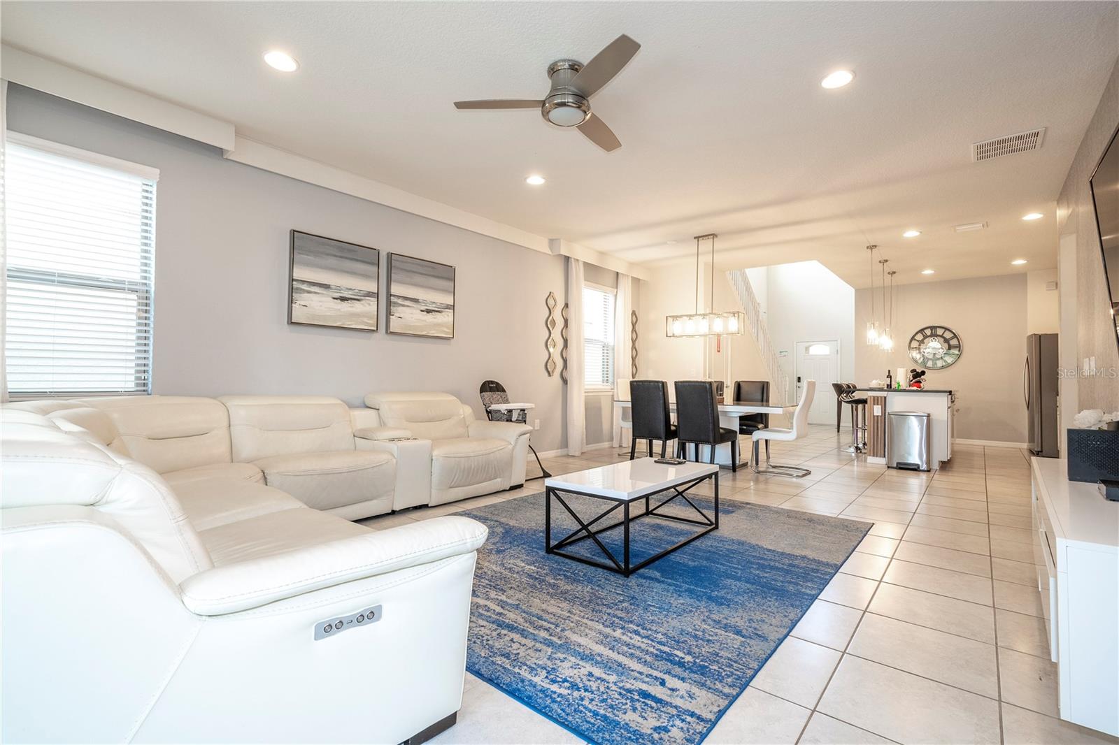 Image 22 of 70 For 9013 Rhodes Street