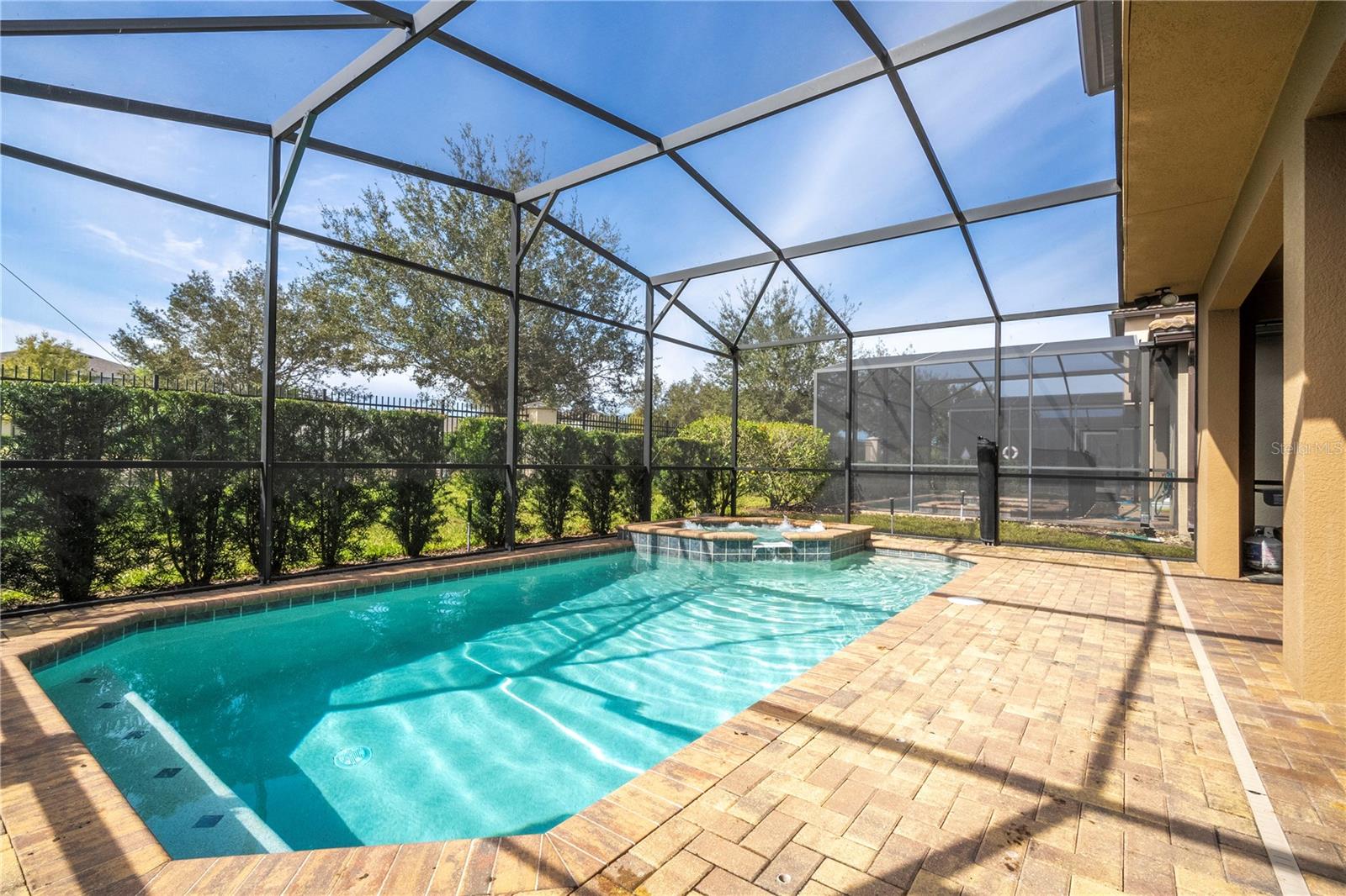 Image 23 of 70 For 9013 Rhodes Street