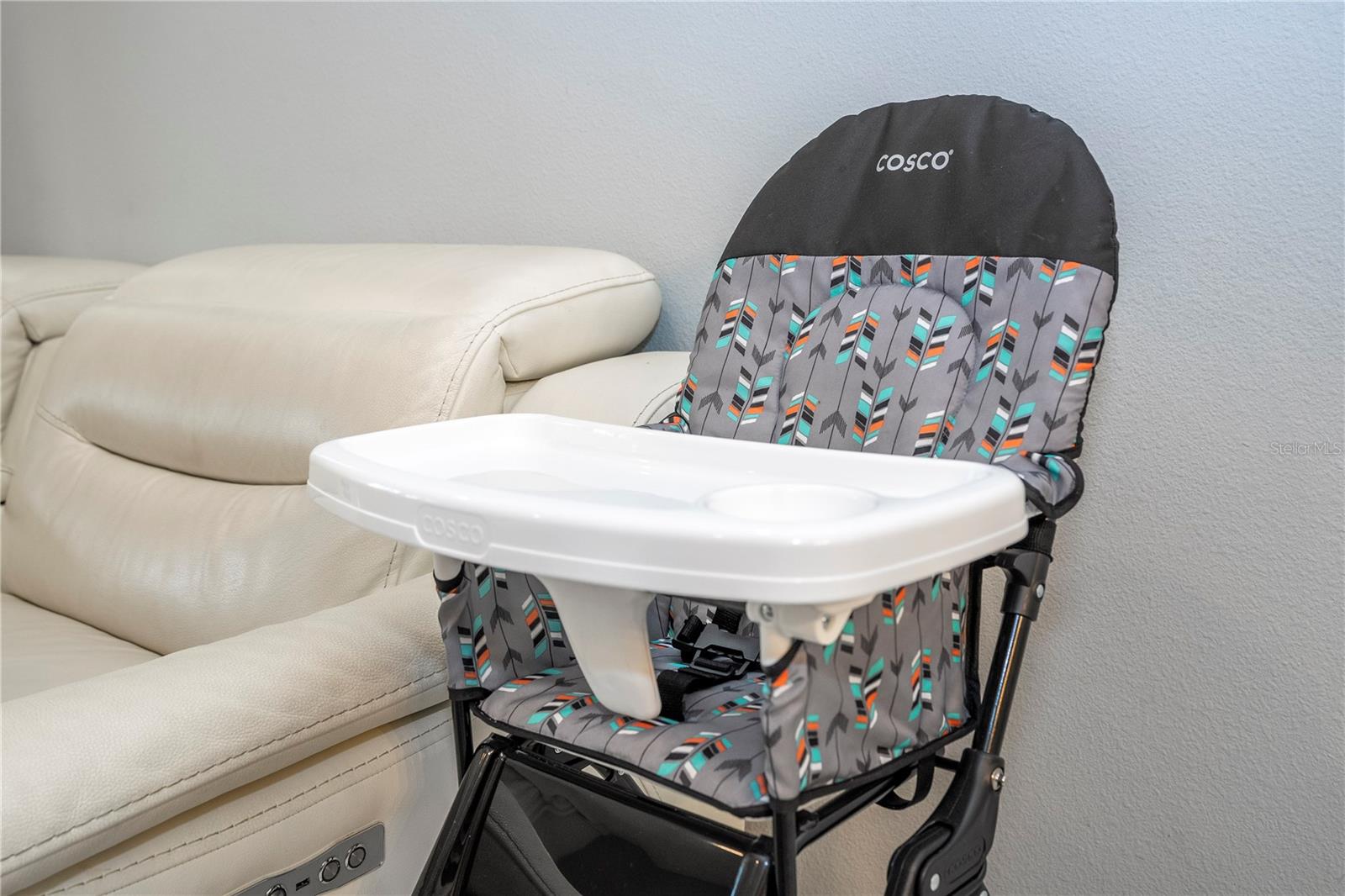 Image 36 of 70 For 9013 Rhodes Street