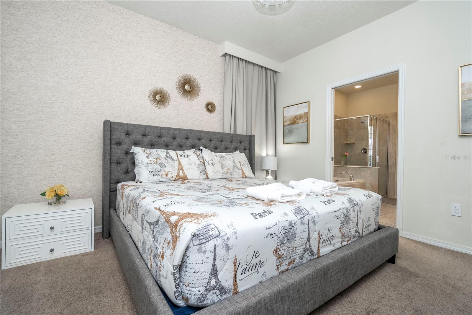 Image 38 of 70 For 9013 Rhodes Street