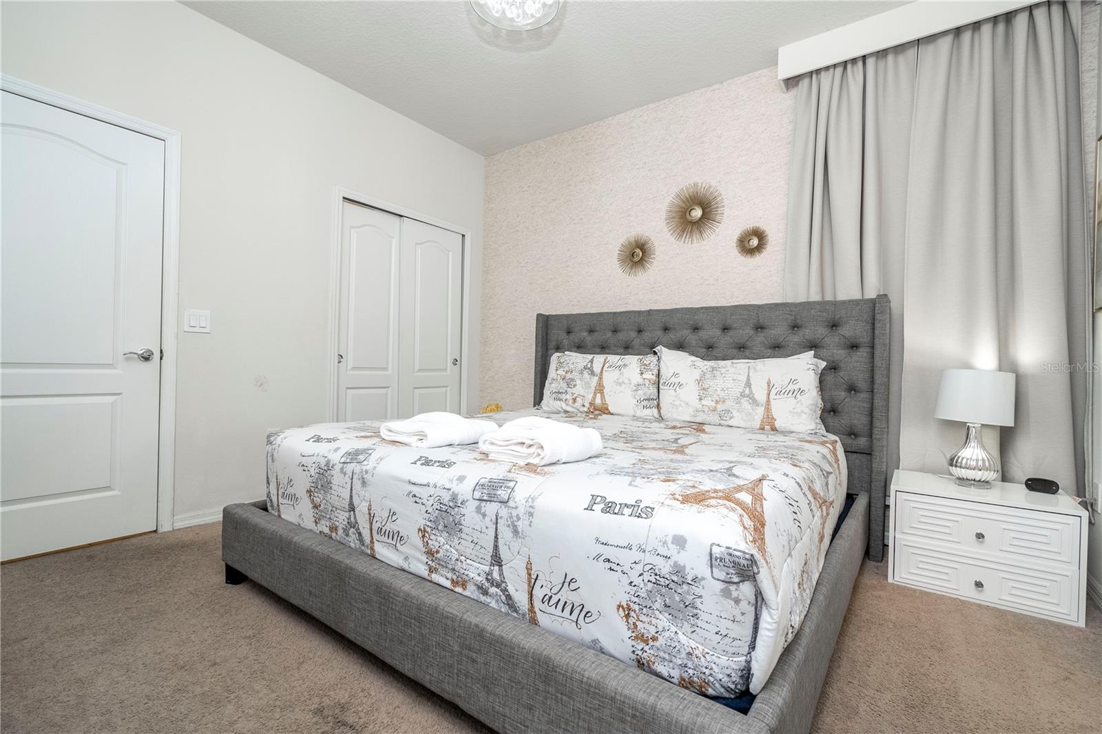 Image 40 of 70 For 9013 Rhodes Street