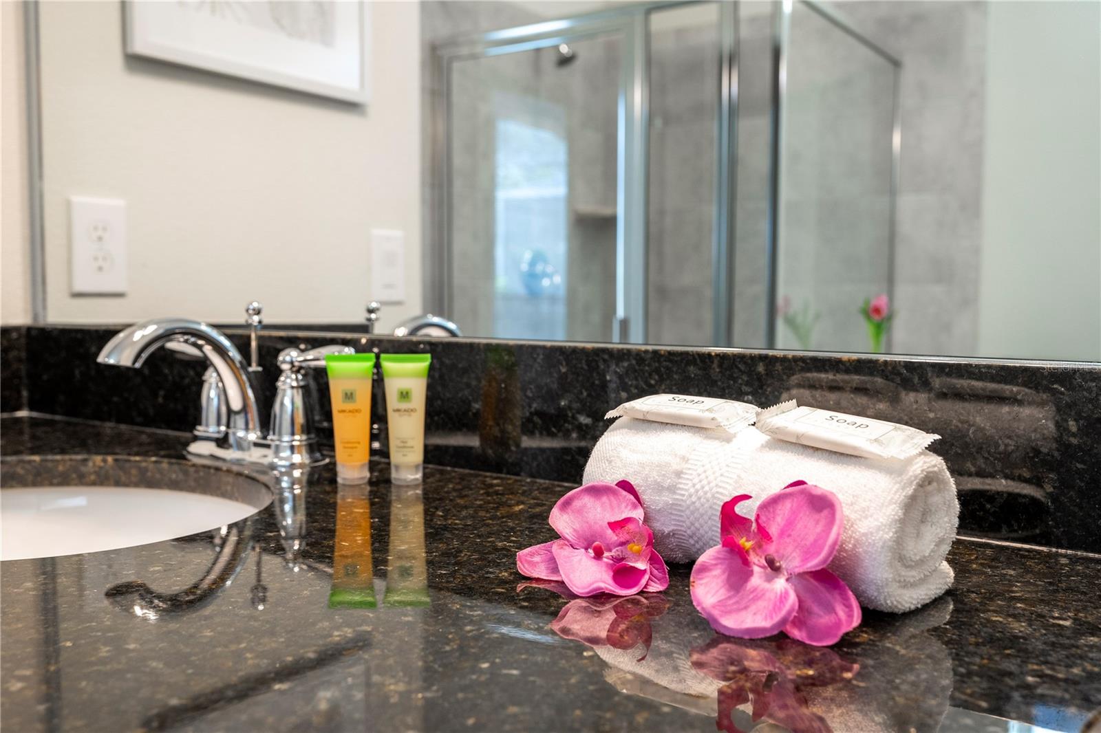 Image 45 of 70 For 9013 Rhodes Street