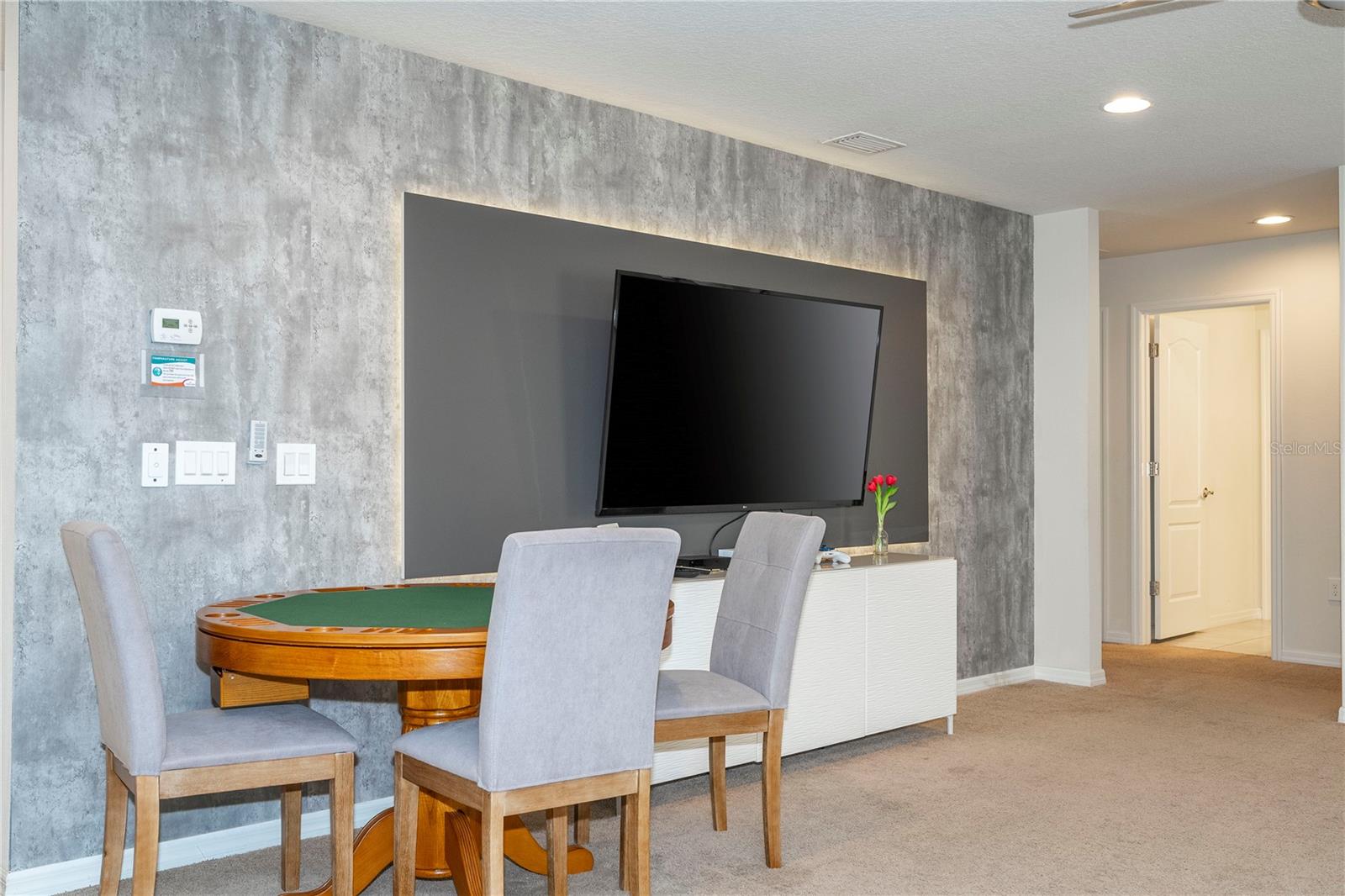 Image 57 of 70 For 9013 Rhodes Street