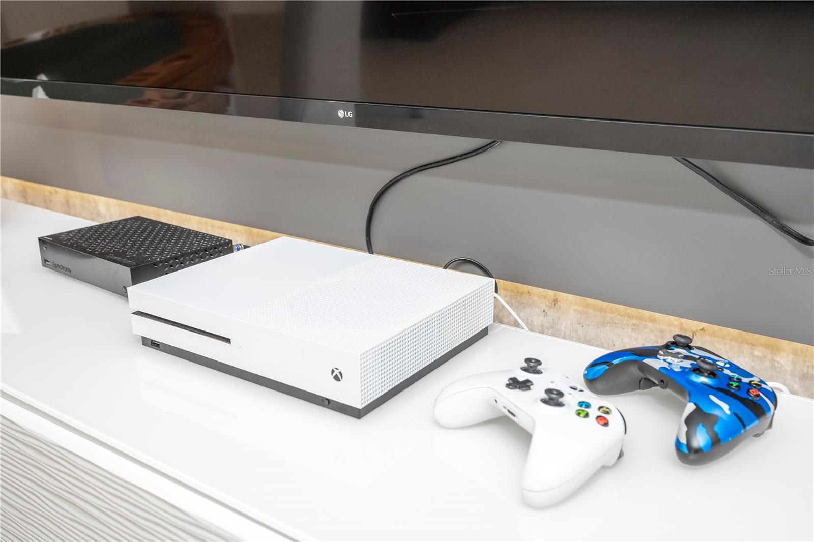 Image 58 of 70 For 9013 Rhodes Street