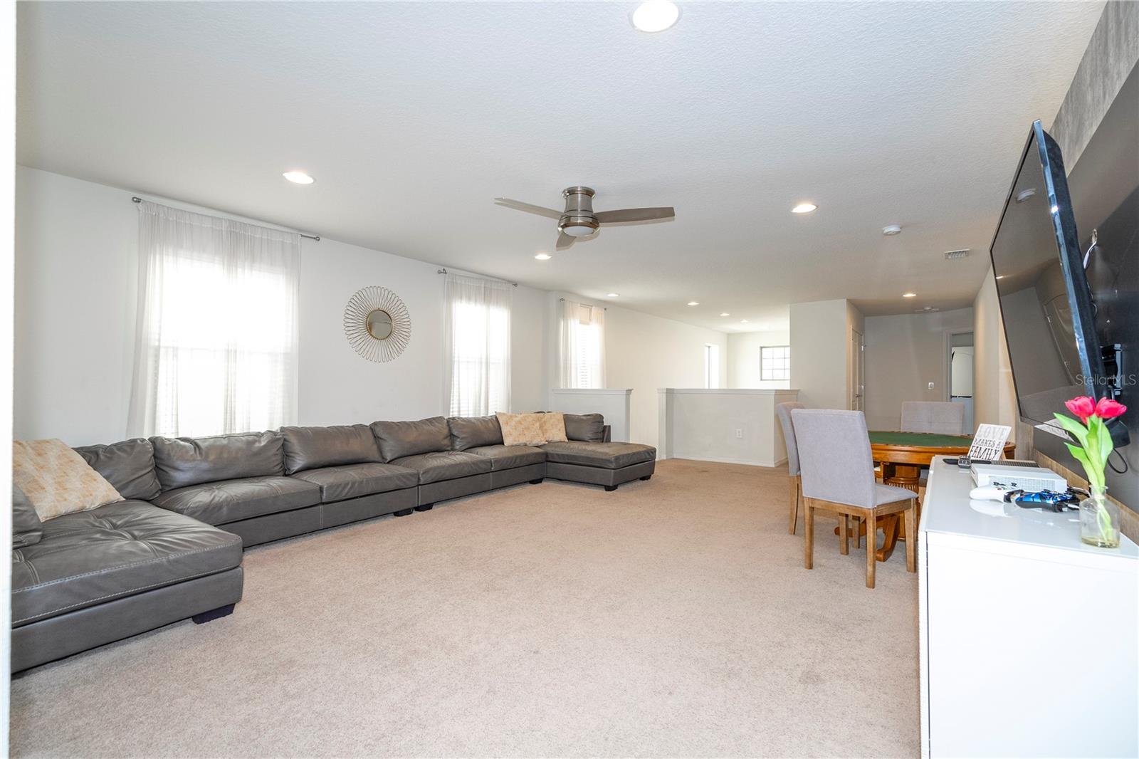 Image 59 of 70 For 9013 Rhodes Street