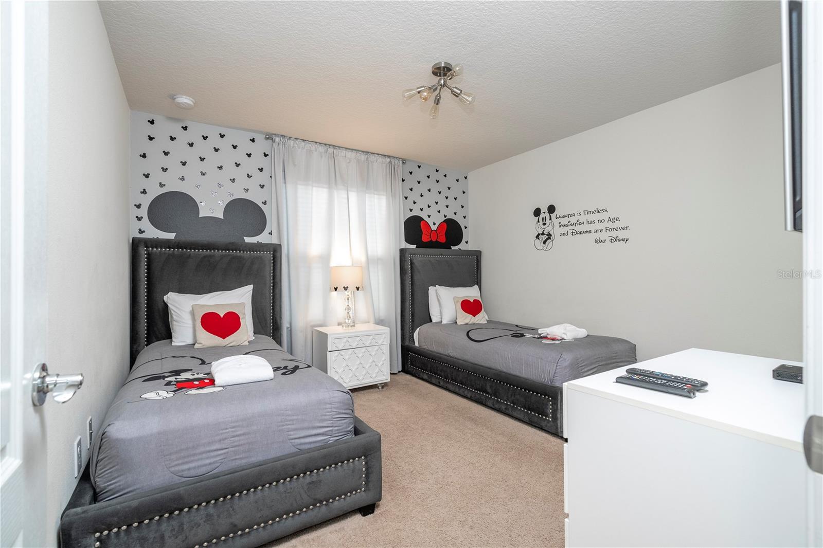 Image 60 of 70 For 9013 Rhodes Street