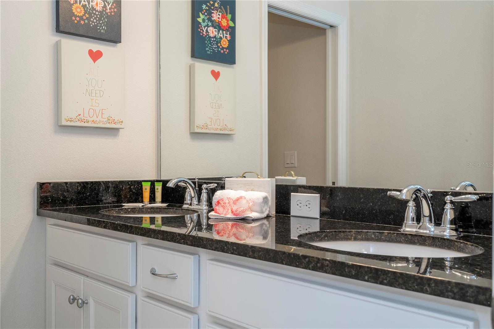 Image 66 of 70 For 9013 Rhodes Street