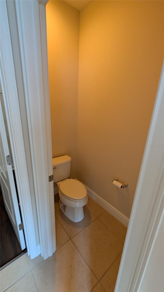 Image 24 of 51 For 584 Scotia Place