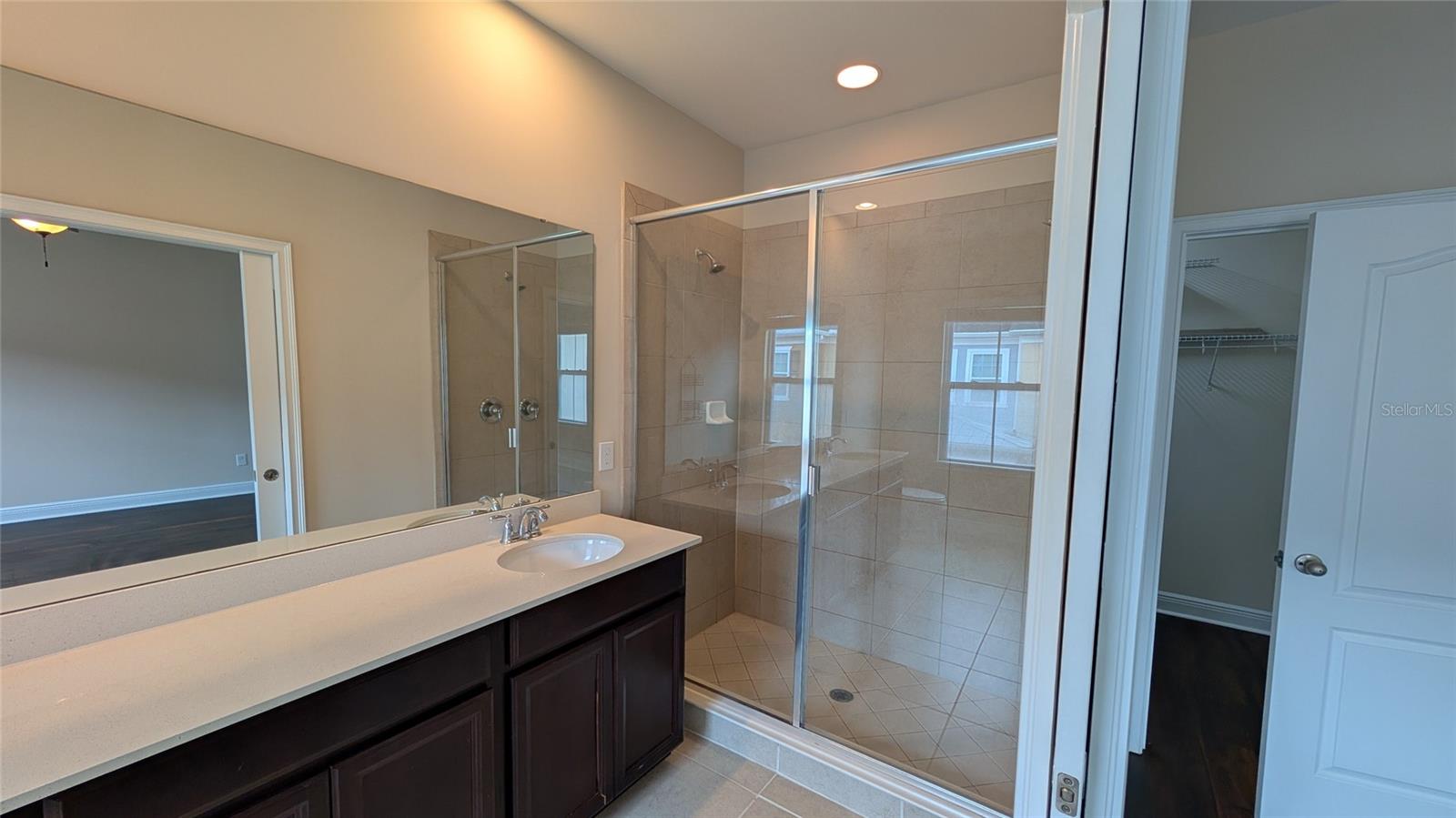 Image 33 of 51 For 584 Scotia Place