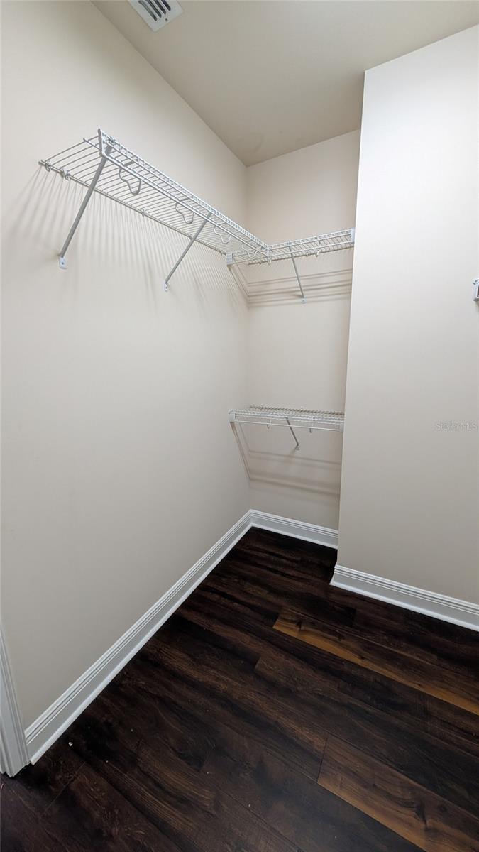 Image 37 of 51 For 584 Scotia Place