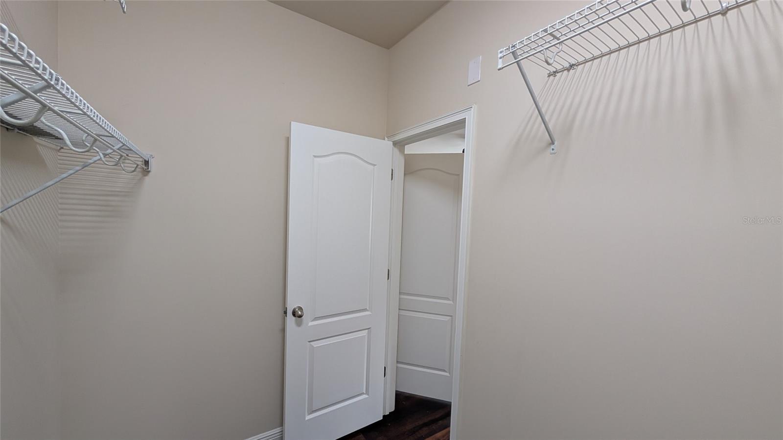 Image 38 of 51 For 584 Scotia Place