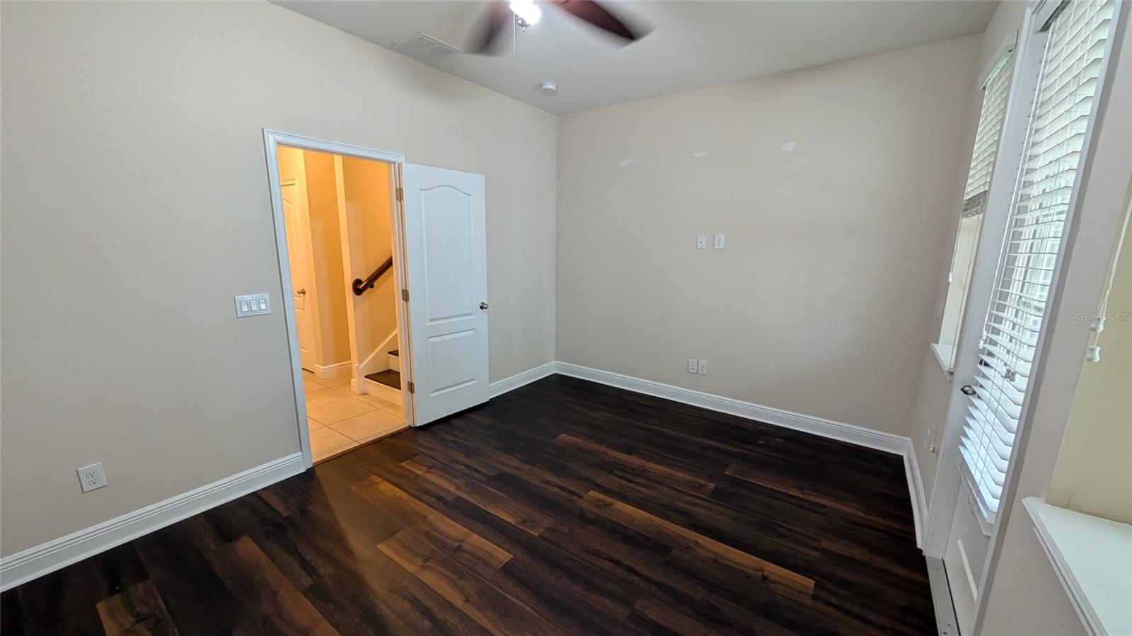 Image 43 of 51 For 584 Scotia Place