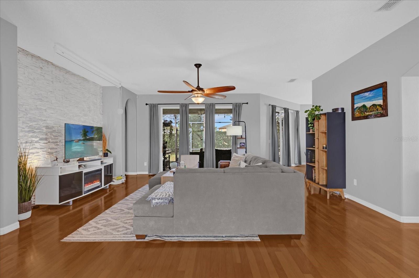 Image 10 of 34 For 1460 Misty Glen Lane