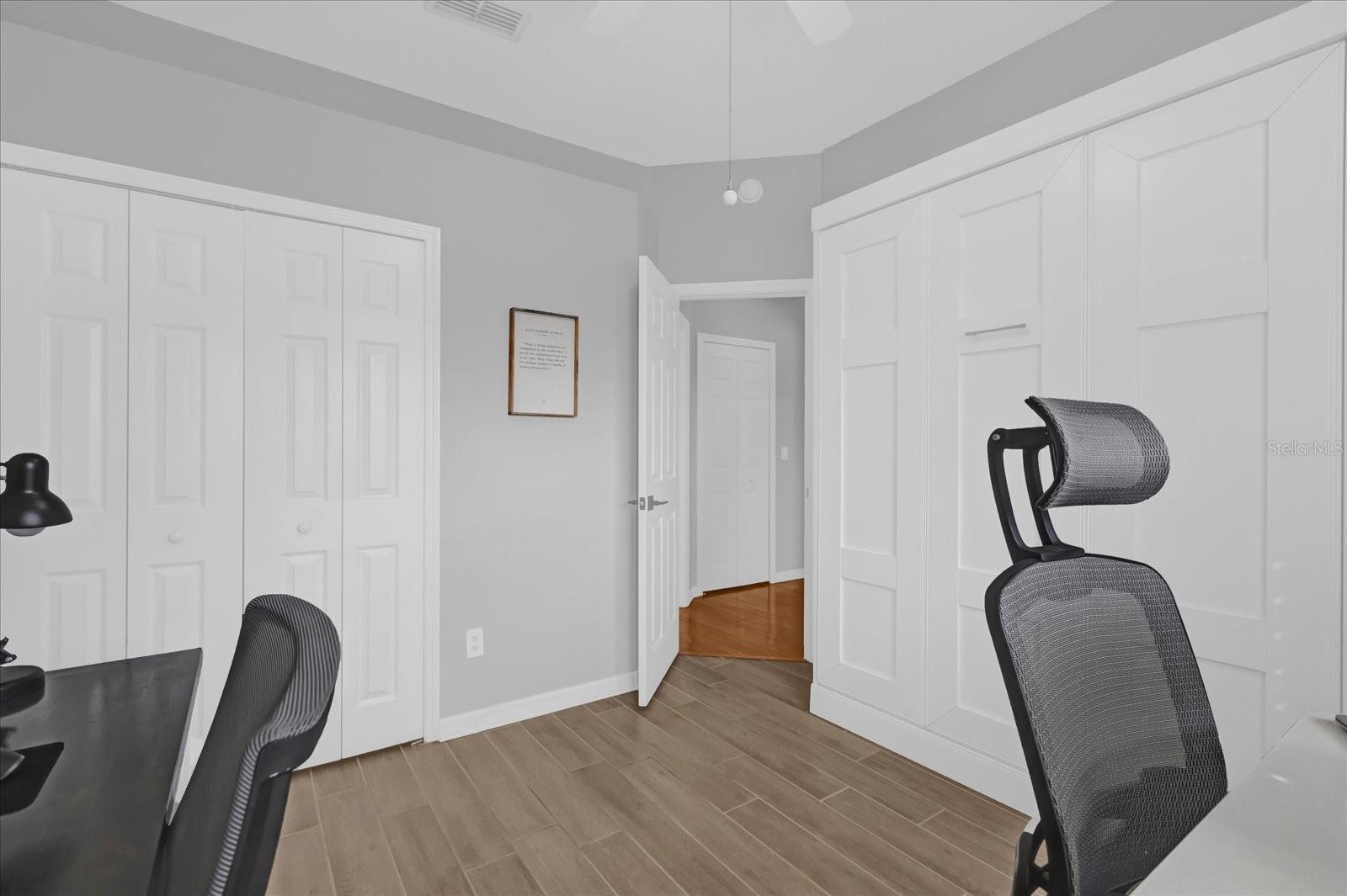 Image 22 of 34 For 1460 Misty Glen Lane