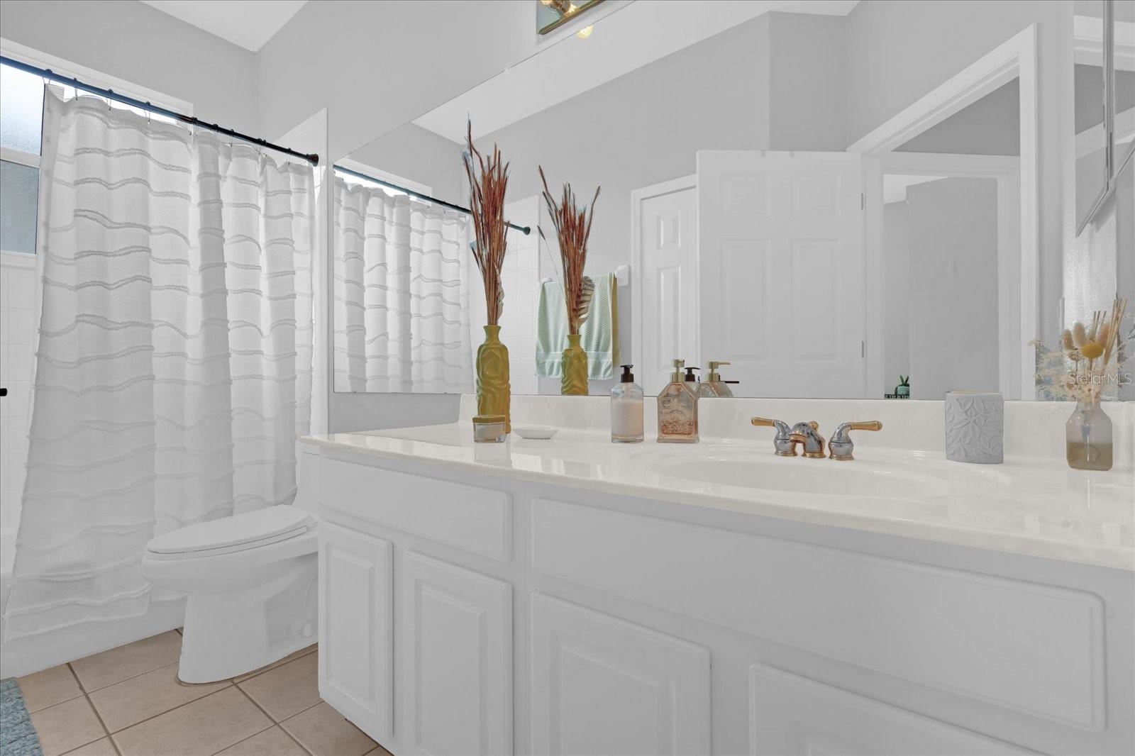 Image 23 of 34 For 1460 Misty Glen Lane