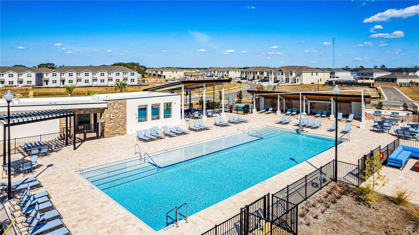 Image 27 of 31 For 564 Preston Cove Drive