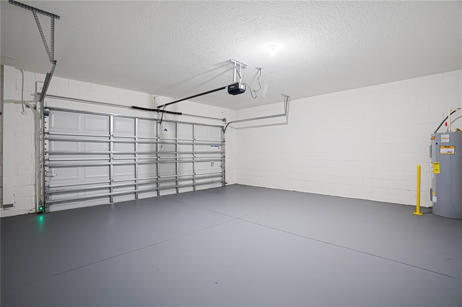 Image 8 of 31 For 564 Preston Cove Drive