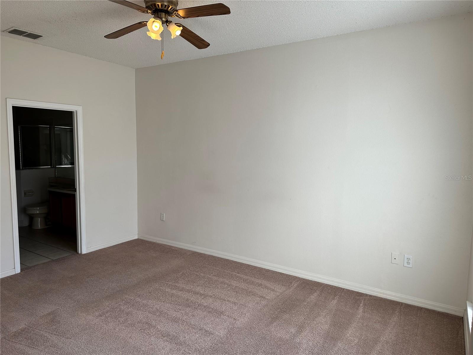 Image 4 of 15 For 1842 Island Walk Drive